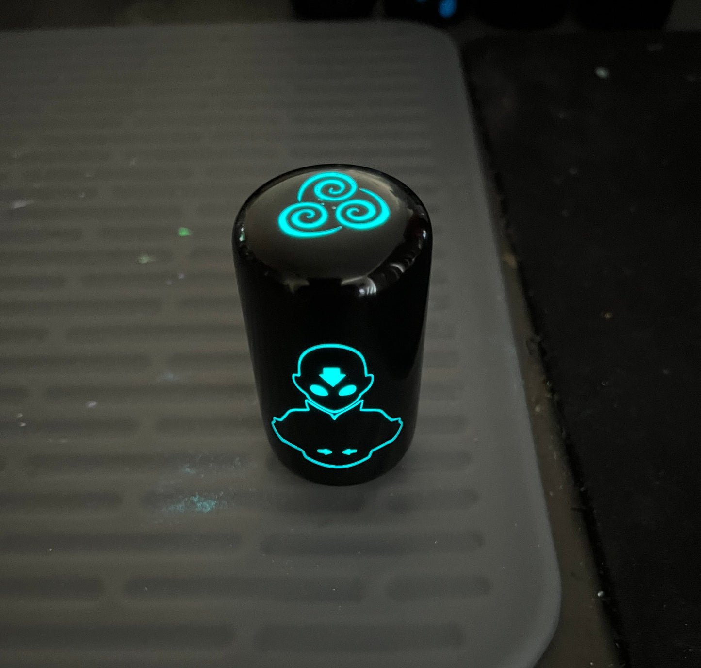 Aang - 70mm Resin Shift Knob