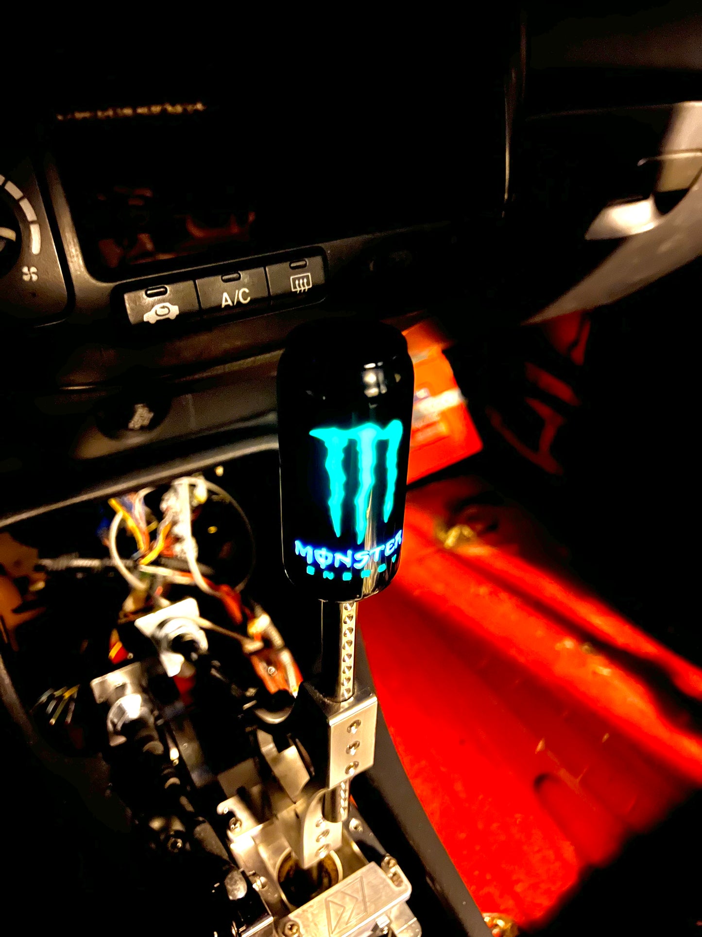 Monster Energy - 85mm Resin Shift Knob